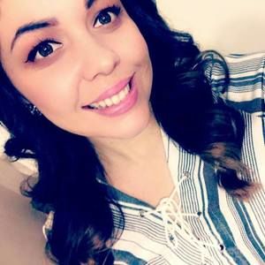 Meet your Posher, Roxana